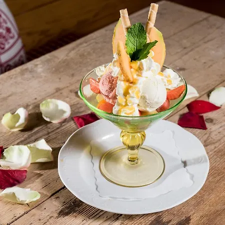 여관 Oberstegen 3*